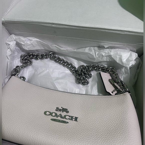Viral Coach White Cream Shoulder bag or Cross body!